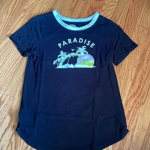 Old navy graphic tee size XS